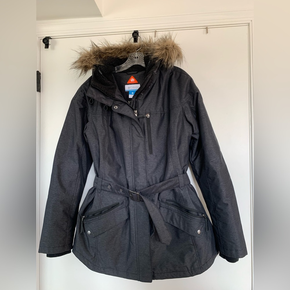 Columbia insulated winter coat. Women’s size XL